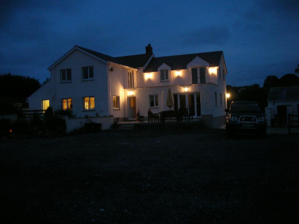 Pantysgyfarnog Near Carmarthenshire Pembrokeshire Hotel Exterior foto